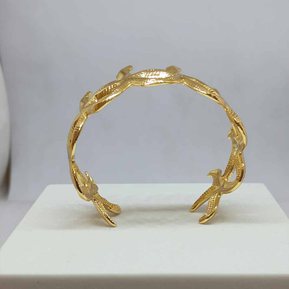 Star Twist Bracelet - Image 3