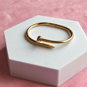 Stainless Steel Waterproof Bracelet, Unisex, Anti-Tarnish, Handcrafted For Men And Women